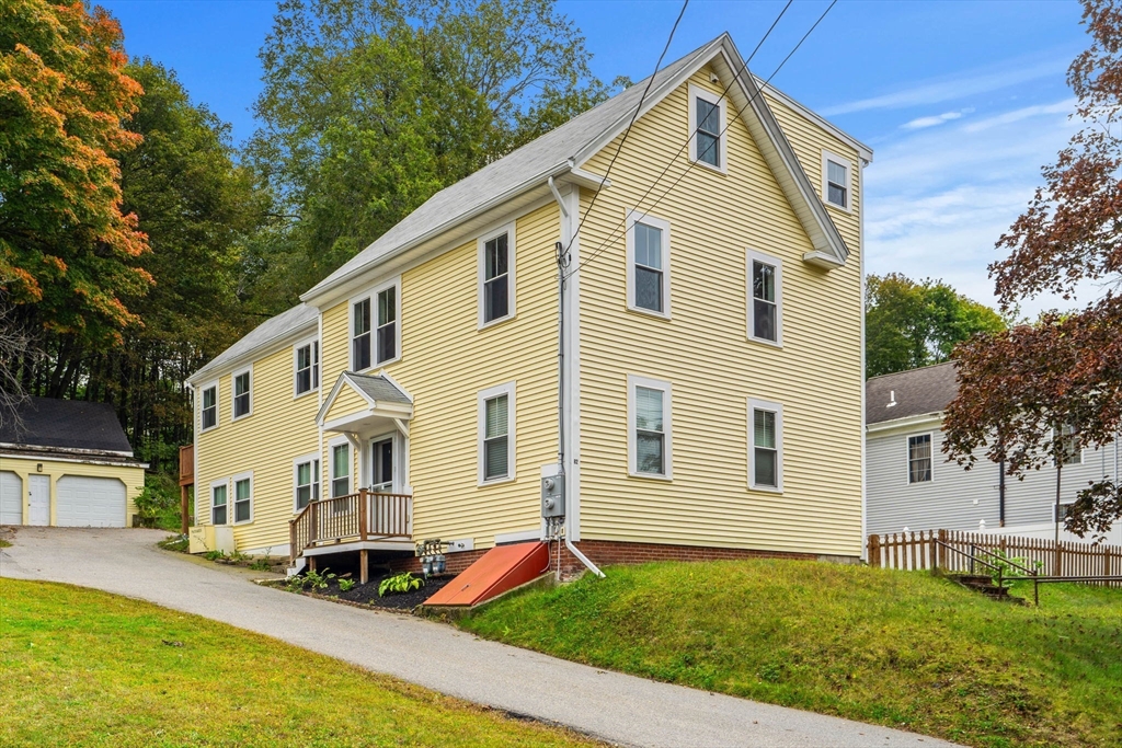 82 Congress Street in Amesbury