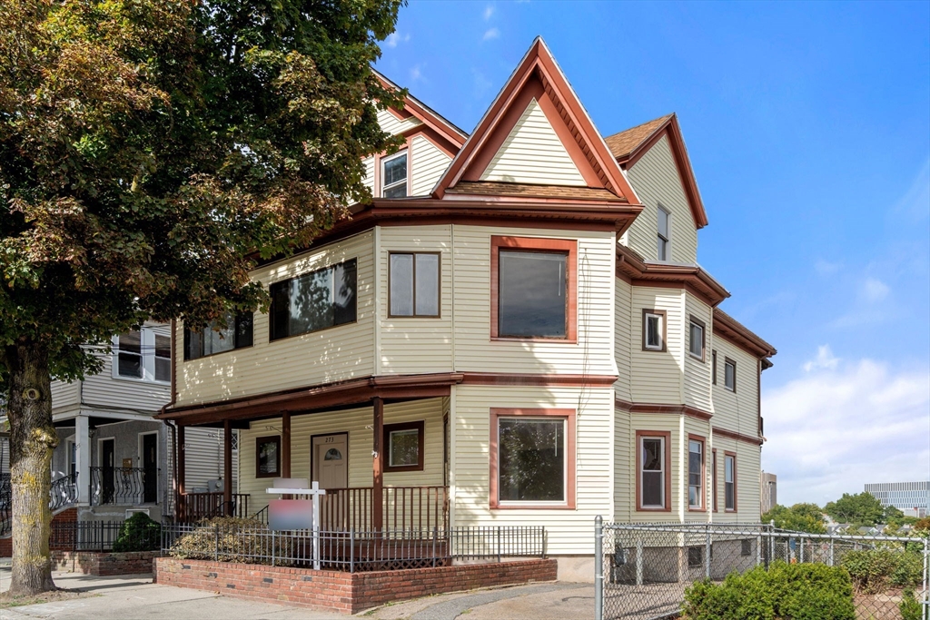 273 Medford St in Somerville