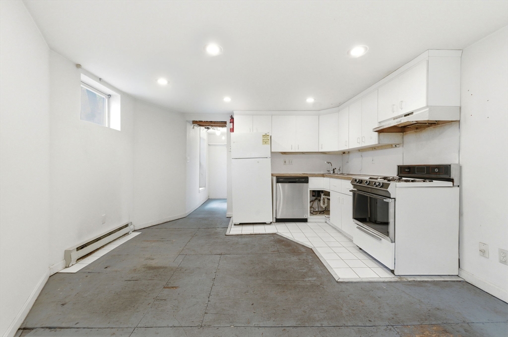 29-31 Washburn Ave #1B in Cambridge