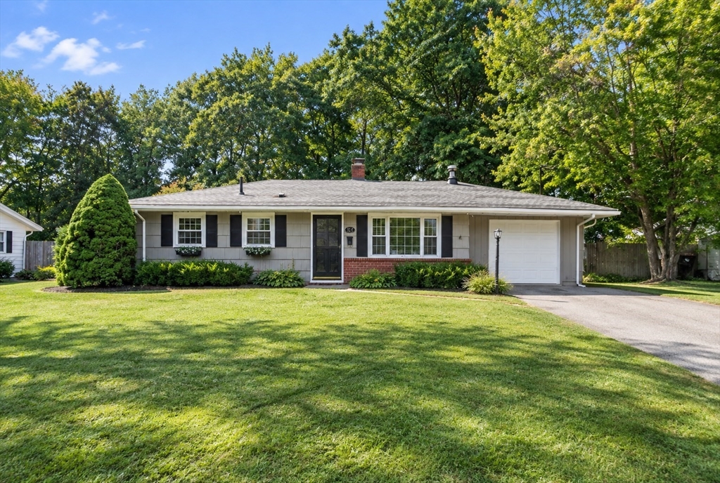 122 Elsie Rd in Brockton
