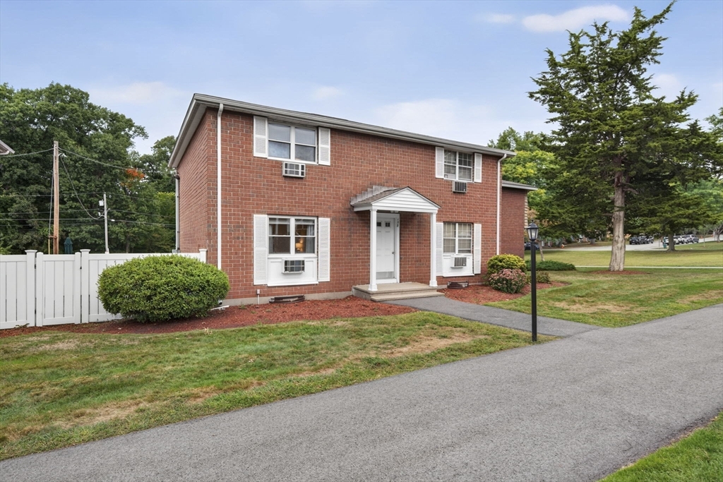 156 Kingston St #156 in North Andover