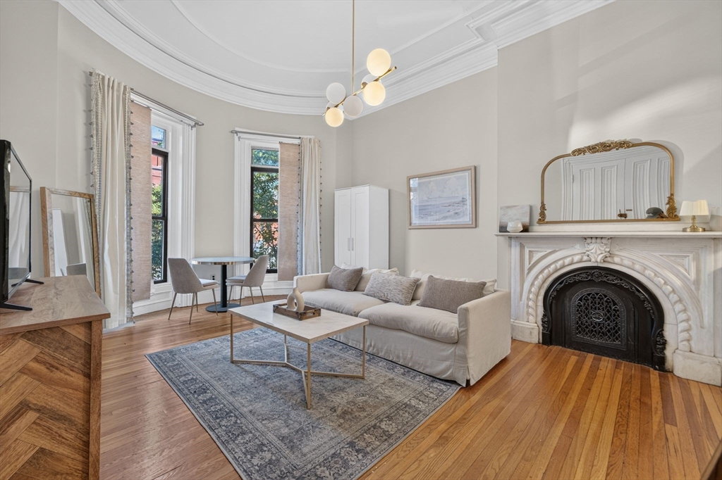 656 Tremont St #2A in Boston