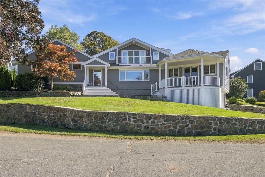 15 Indianhead Cirlce in Marblehead
