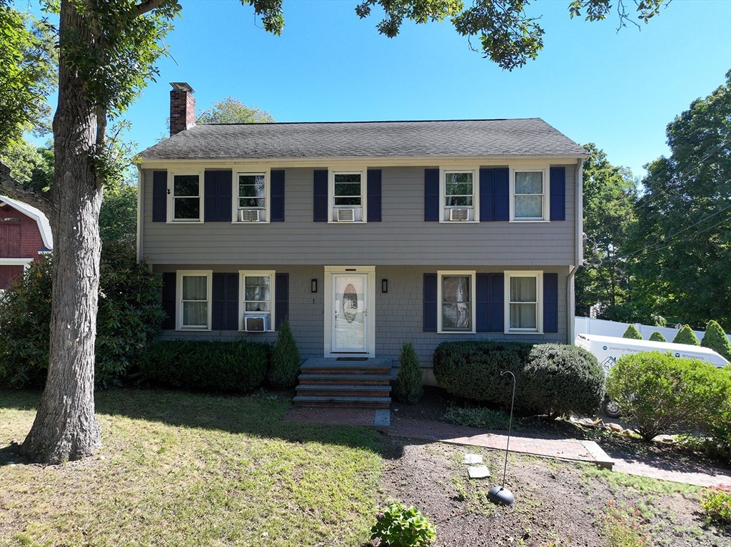1 Esther Dr in Milford