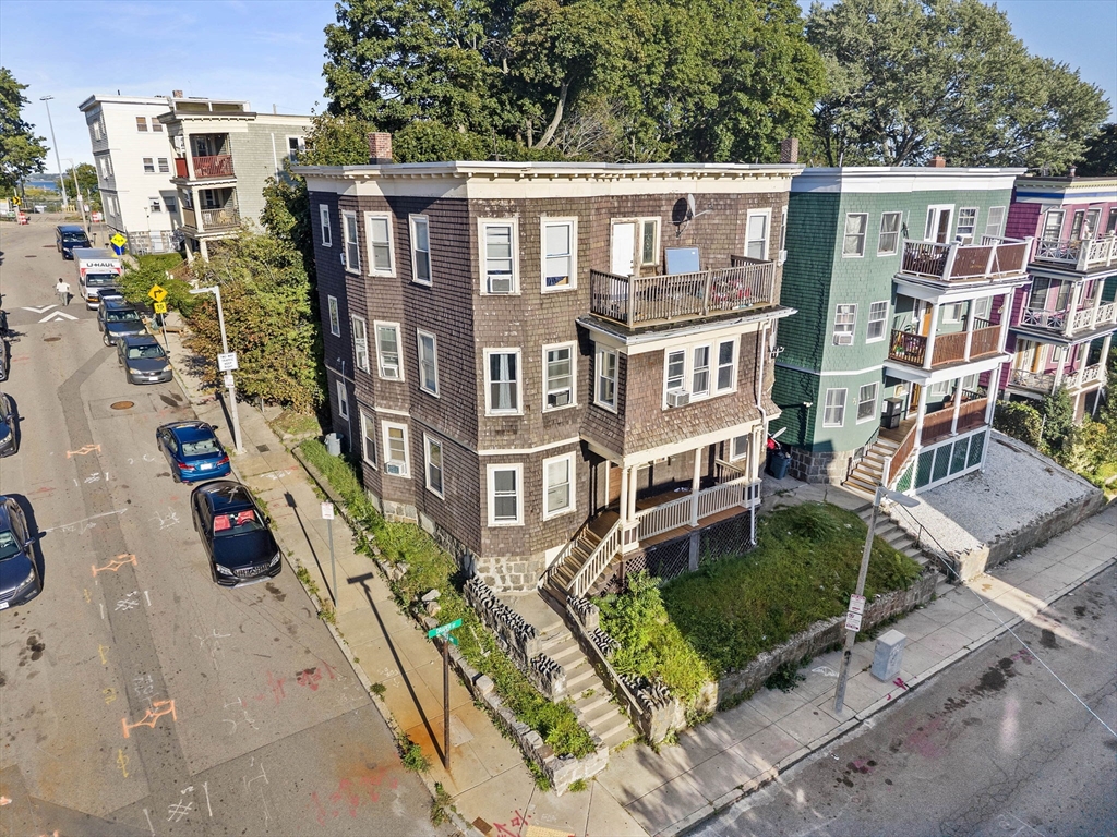 73 Draper St in Dorchester