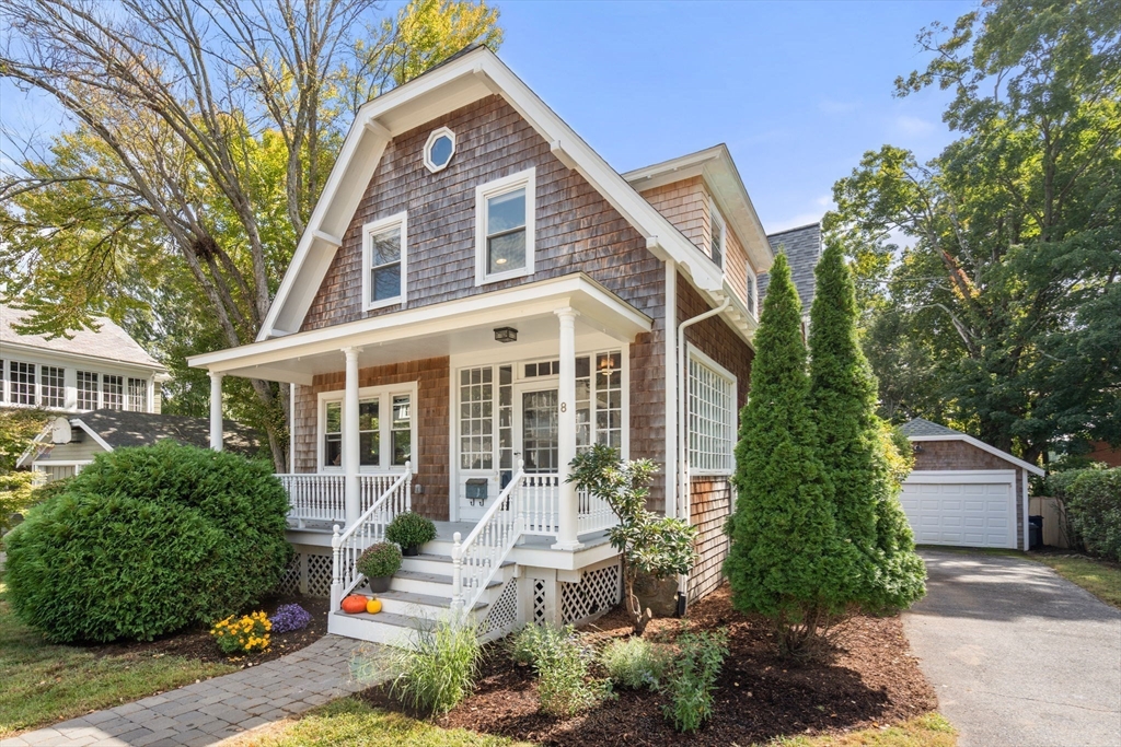 8 Ardmore Road in West Roxbury