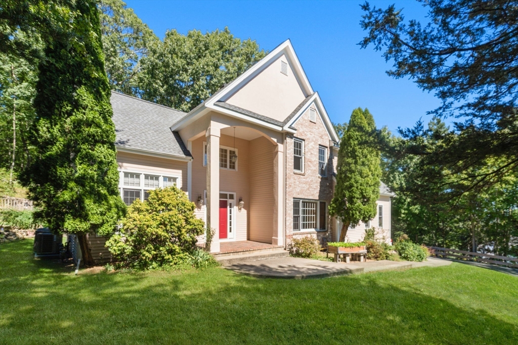 160 Stearns Rd in Marlborough