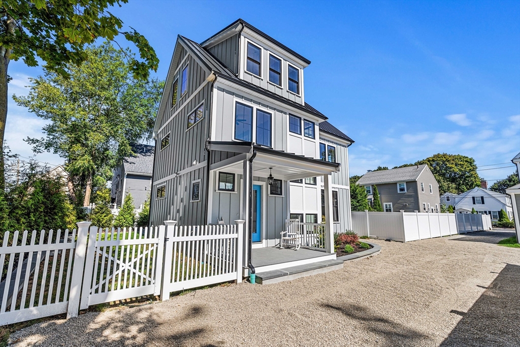 20 R Plain Street in Dorchester