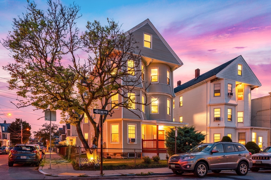 110 Murdock St in Brighton