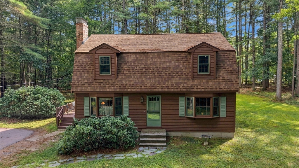 15 East St #17A in Pepperell
