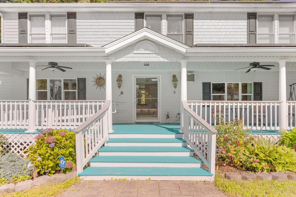 860 Washington Street in South Easton