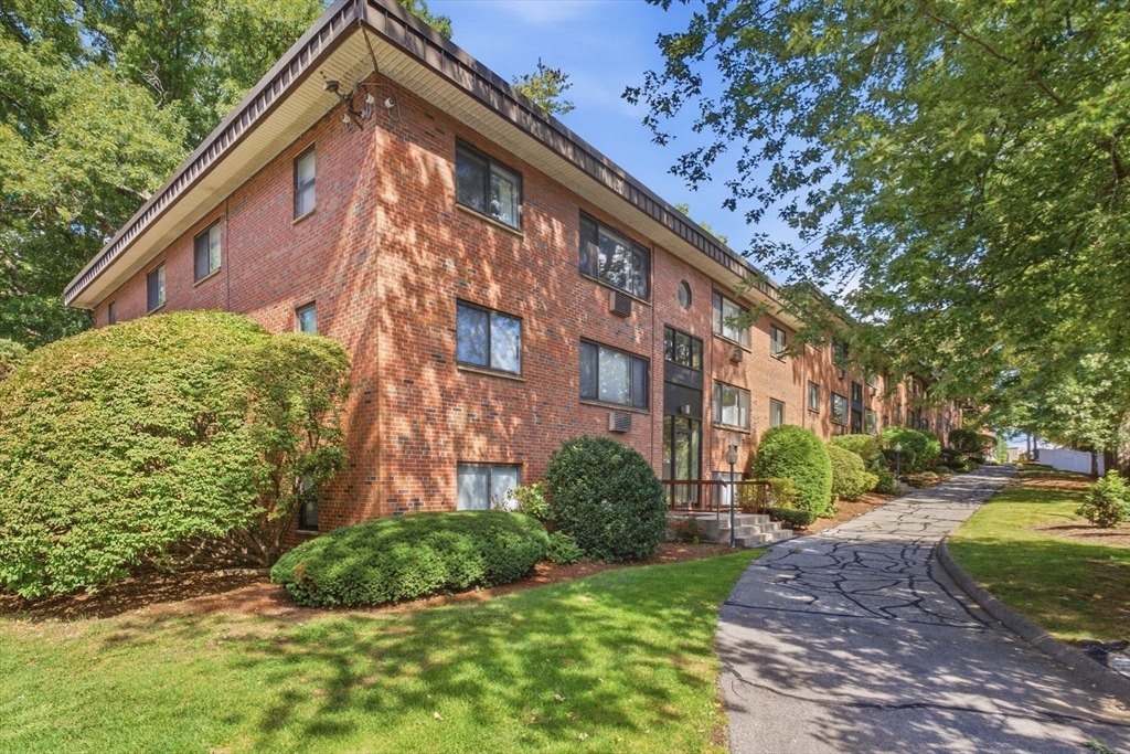 1323 Worcester Rd #E6 in Framingham