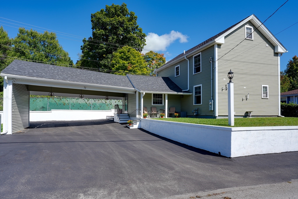 71 River St in Leominster