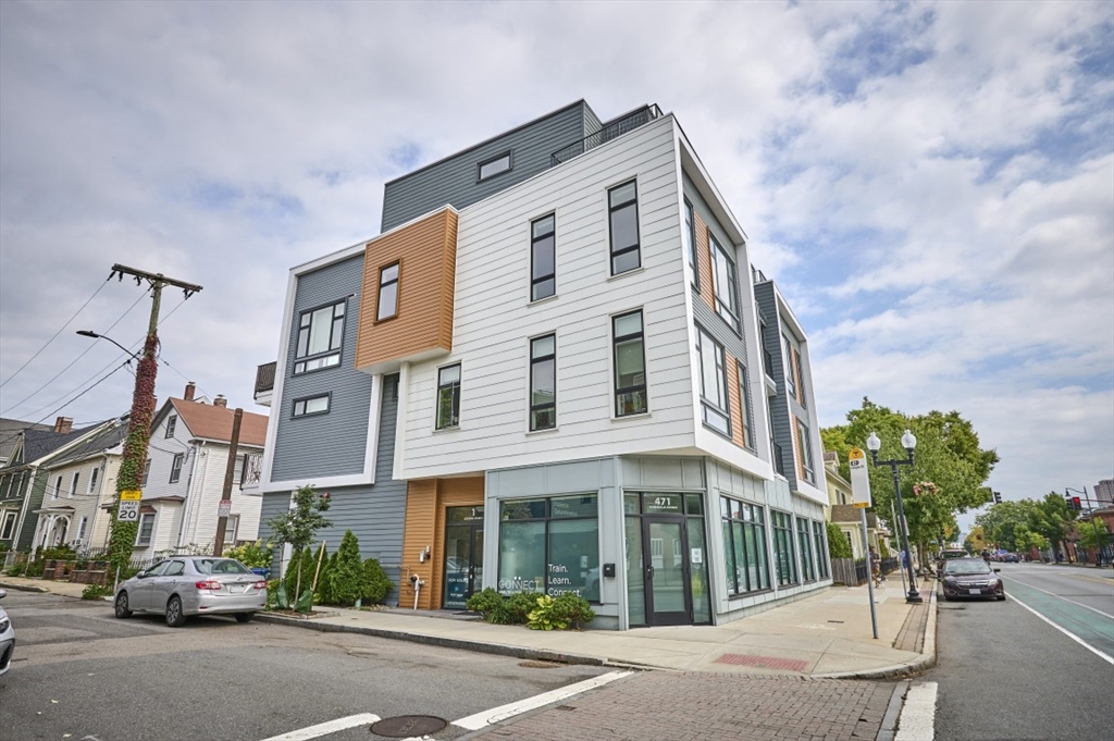 471 Somerville Ave #3 in Somerville