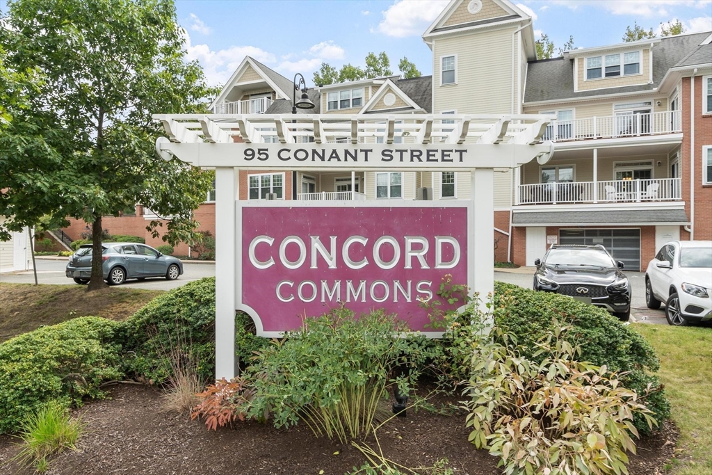 95 Conant St #214 in Concord