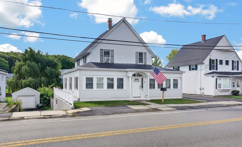 31 Johnson St in Leominster