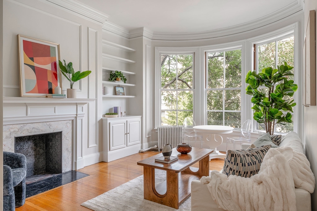 411 Beacon St #5 in Boston