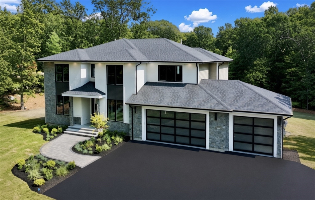 76-M WINTERBERRY LN in North Easton
