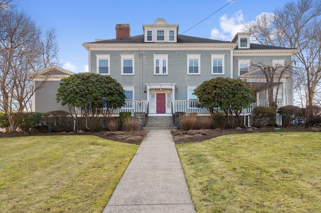 8 Parker Rd #4 in Wakefield
