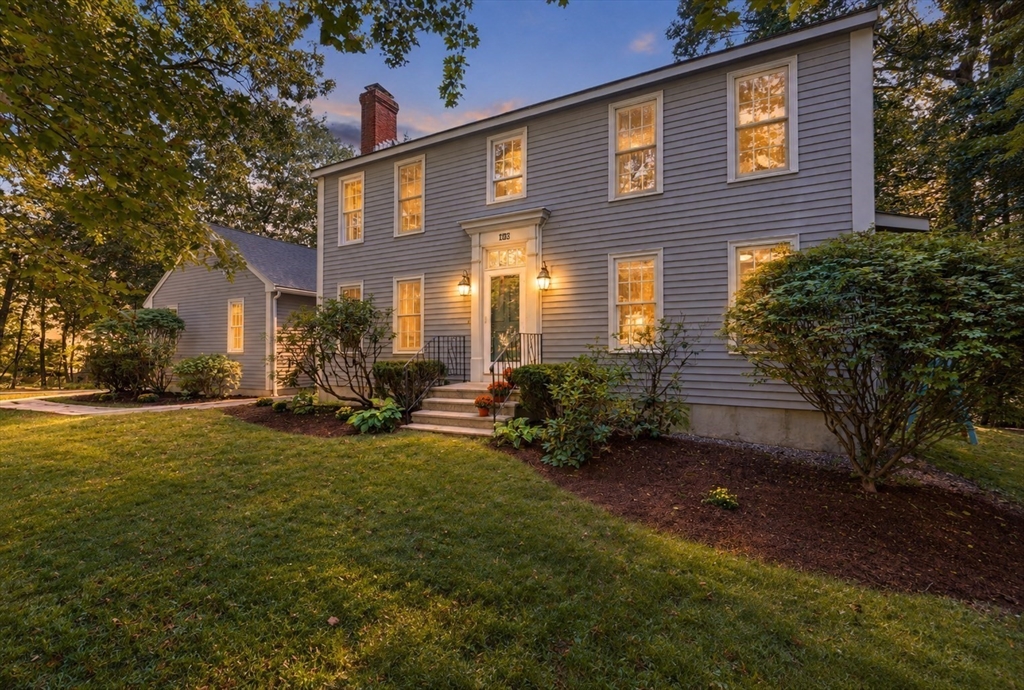 405 Main St in Acton