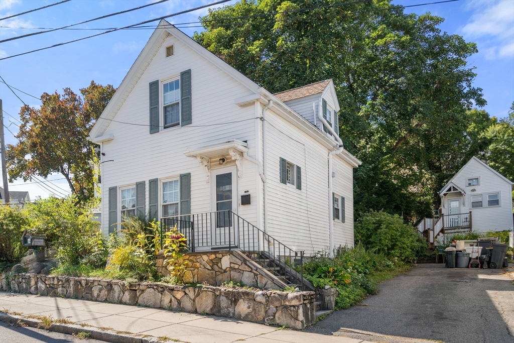 109 Orange in Roslindale