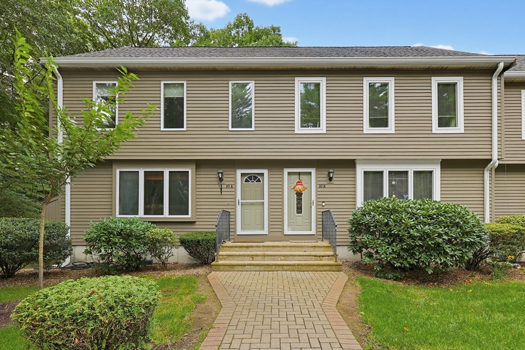 10 Village Way #A in Norton