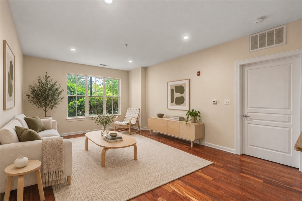 3 Repton Cir #3114 in Watertown