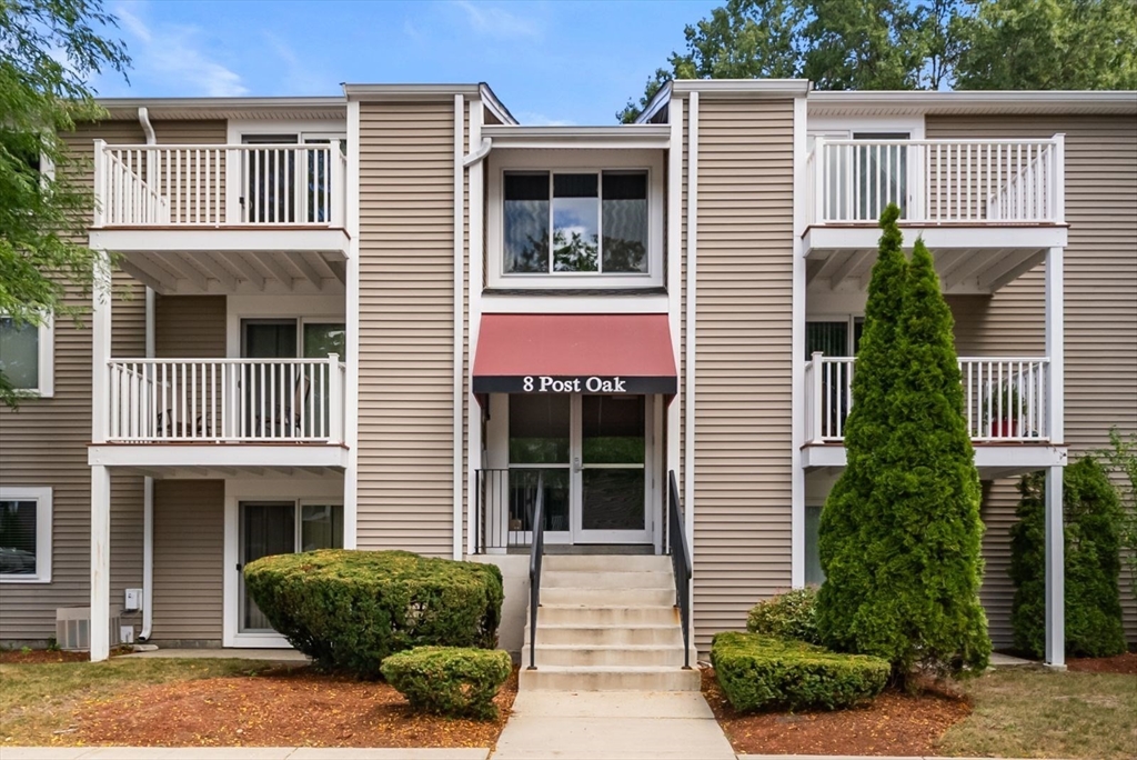 8 Post Oak Ln #21 in Natick