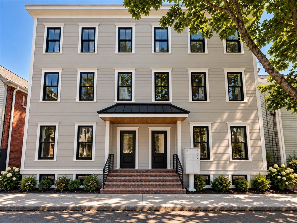 15 Hunting Street #2 in Cambridge