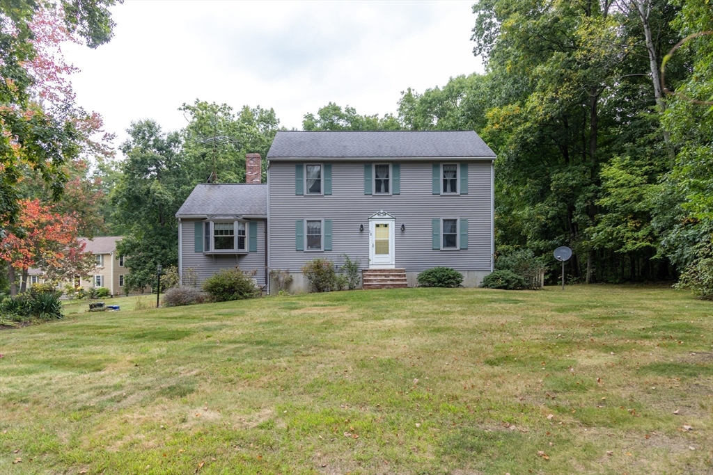 15 Hannan Ridge Rd in Haverhill