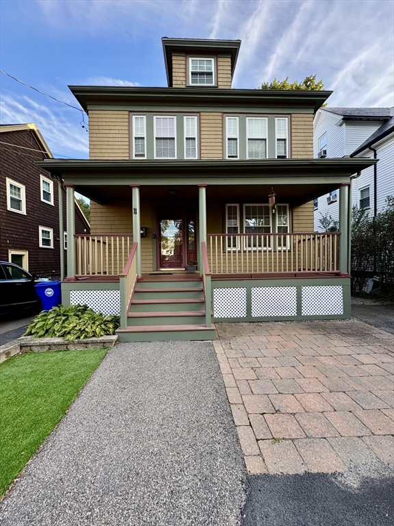 11 Austin St in Milton