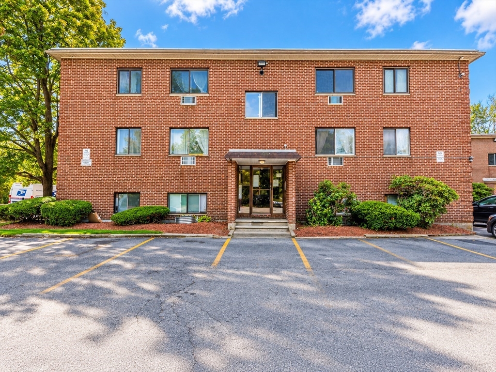 12 Kendall Ave #17 in Framingham