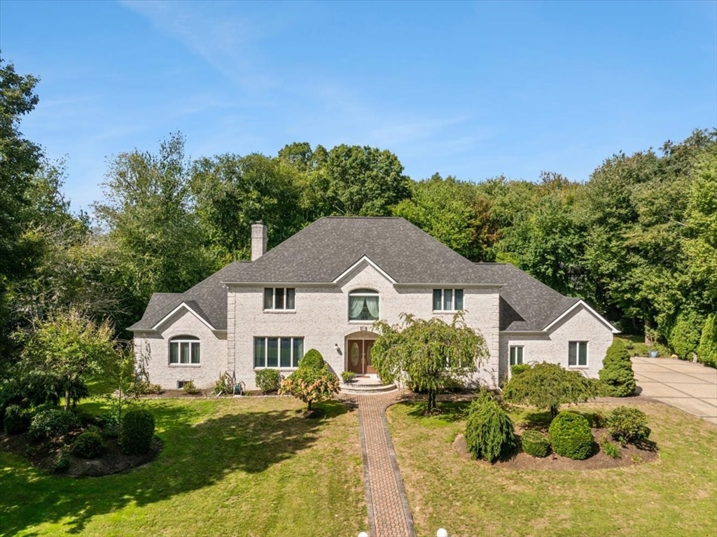 84 Jane Howland Dr in Seekonk