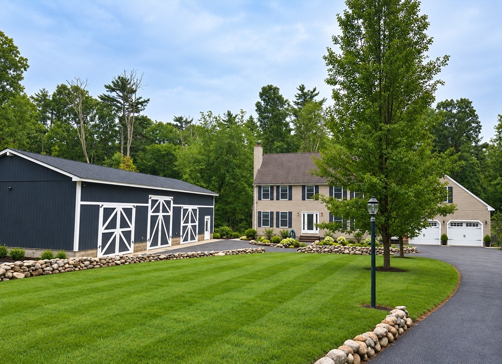 108 Spruce St in Middleboro