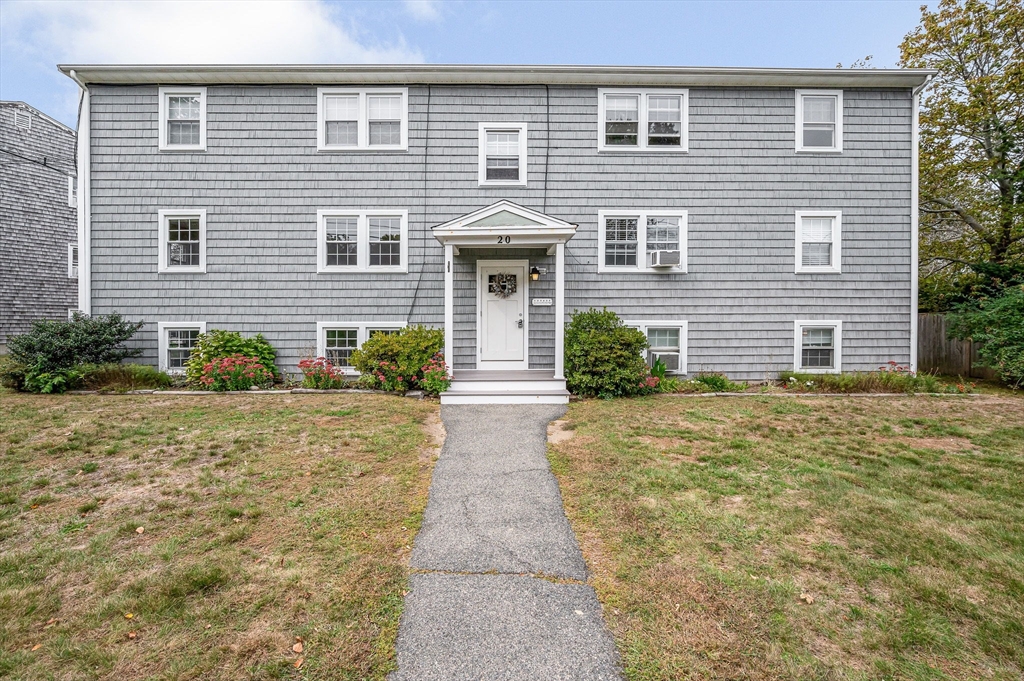 20 Beacon Ave #1 in Newburyport