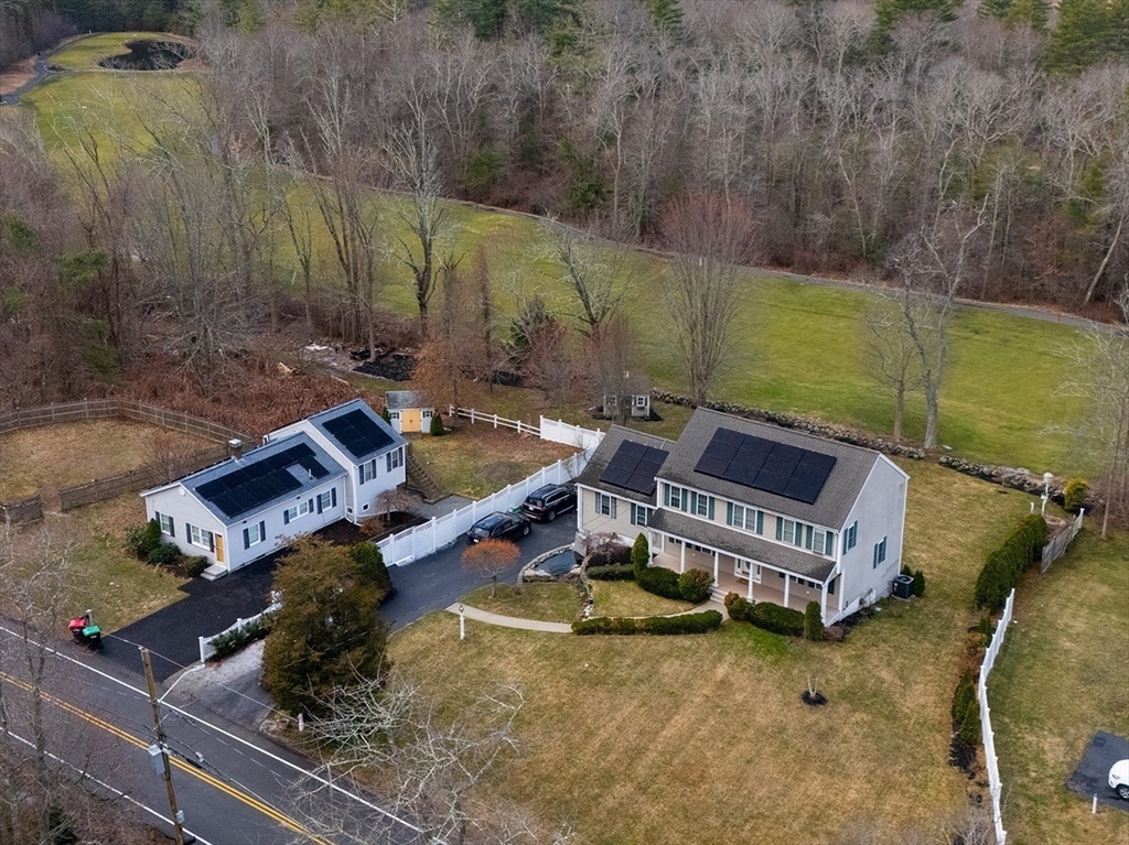 455 East St in West Bridgewater