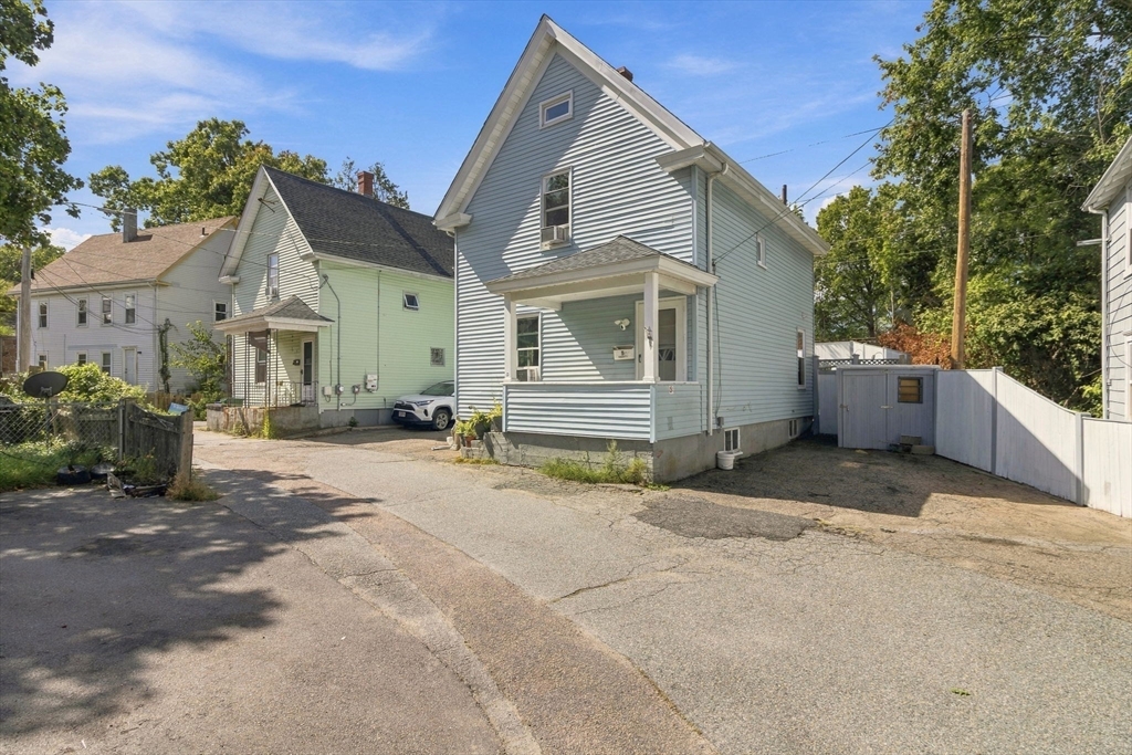 5 Eden Ct in Attleboro