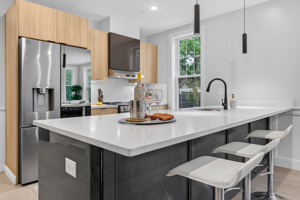 1006A Broadway #A in Somerville