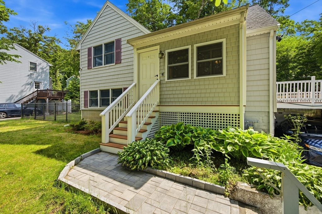 210 Nashua Rd in North Billerica
