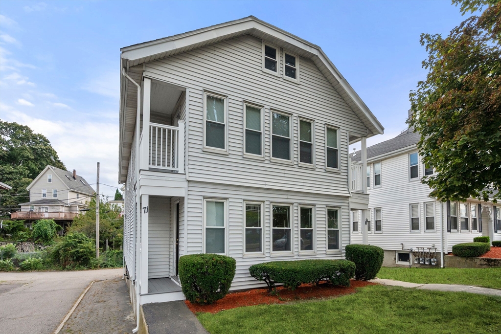 69-71 Quincy Shore Dr in Quincy