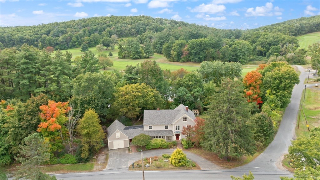 778 Main Street in Boxford
