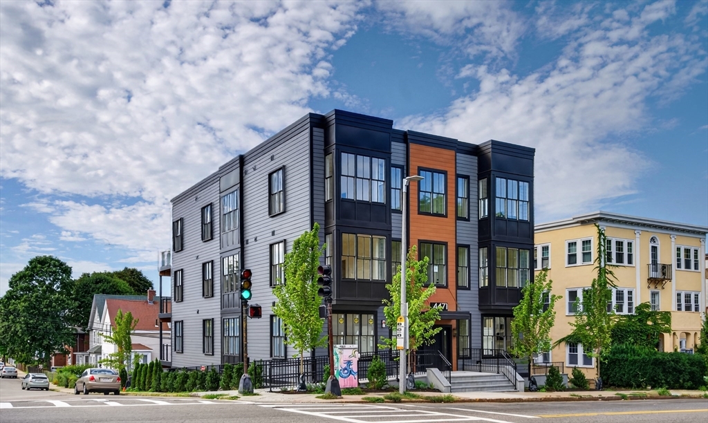 4471 Washington St. in Roslindale