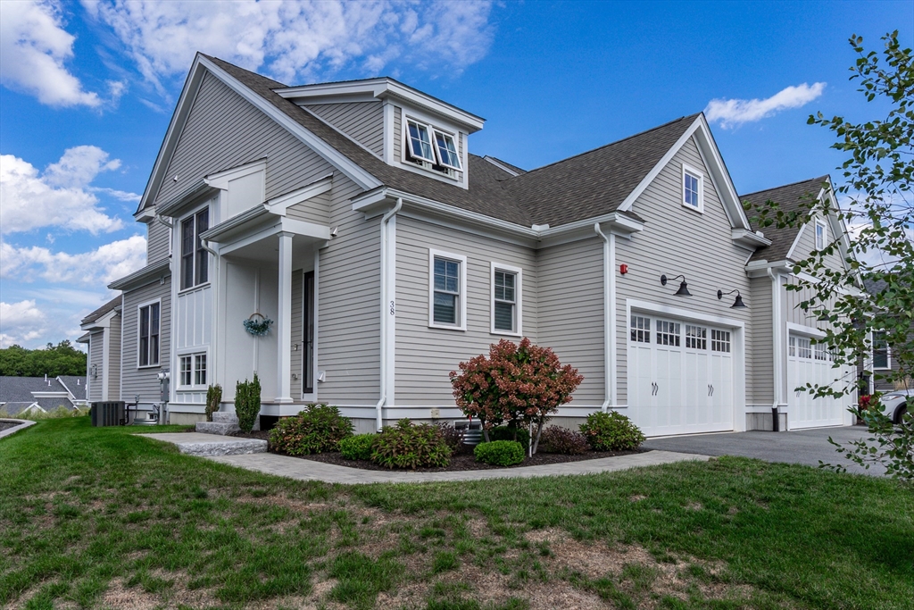 38 Weston  Lane #38 in Hopkinton