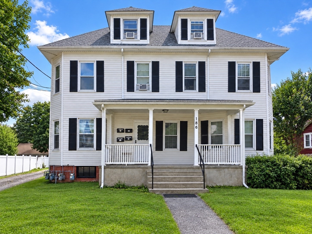 186 County St in Attleboro