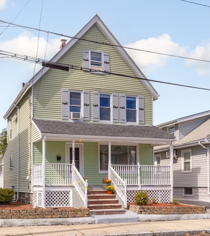 14 Poole St in Medford