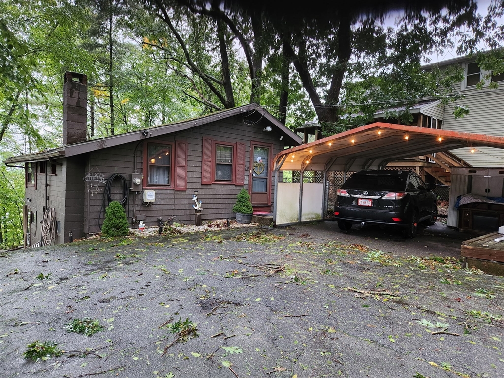 29 Sabbatia Dr in Taunton