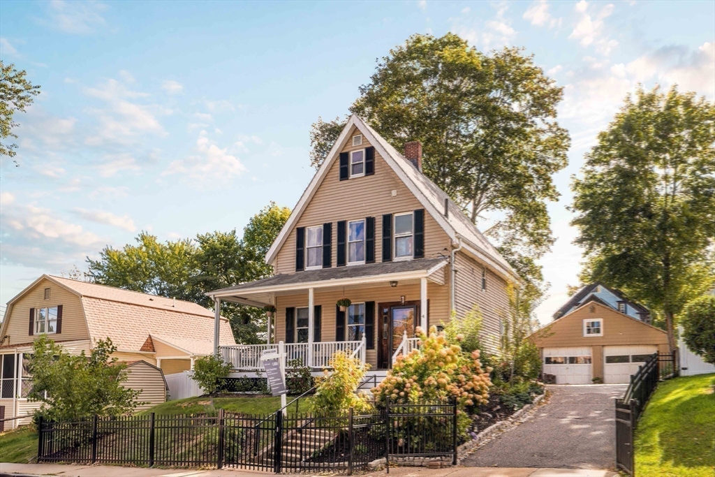 4 Dedham Street in Hyde Park