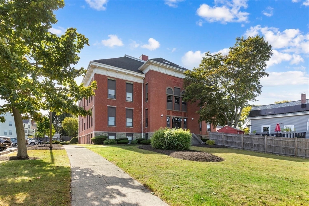 181 North St #213 in Salem