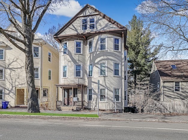 753 Boylston St in Brookline