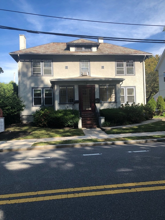 846 Walnut St in Newton Center